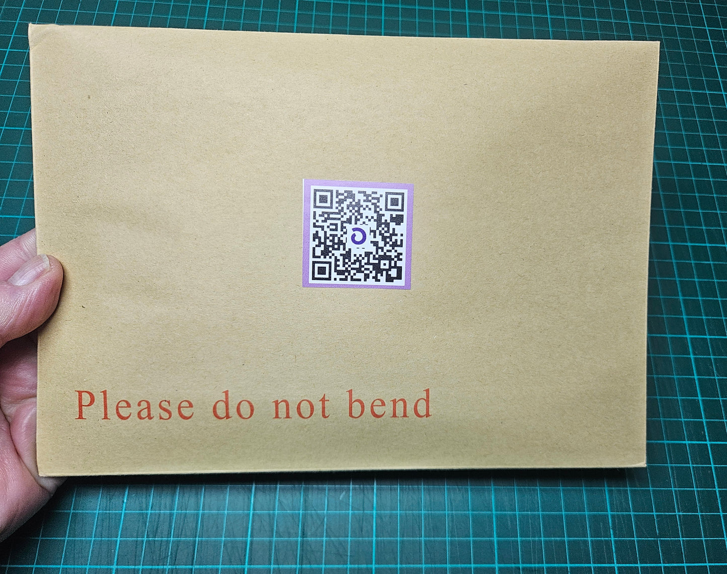 Speed Limits Maintained - GPS Tracking Signs on White Vinyl for Bumpers of vehicles 15 x 11.5 cm