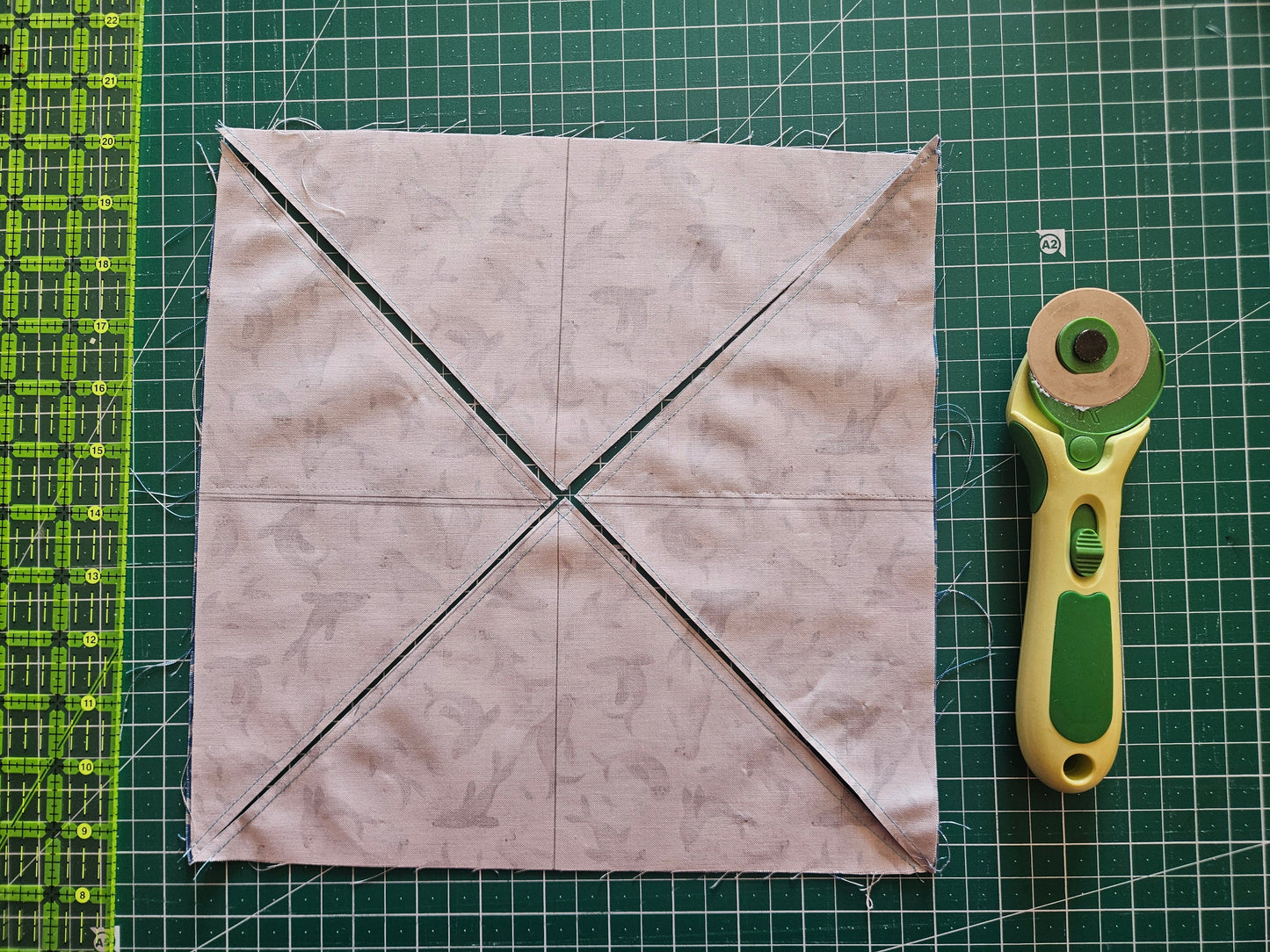 Quilt Top Kit for Patchwork & Quilting featuring the Puffin Rock collection by Lewis & Irene
