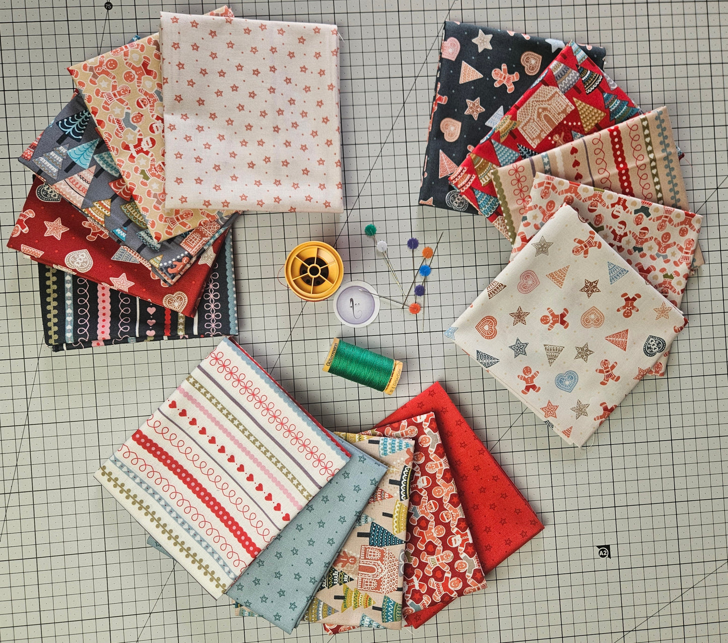 Fat Quarter Bundle B - 5 pieces - Gingerbread Season Collection by Lewis & Irene
