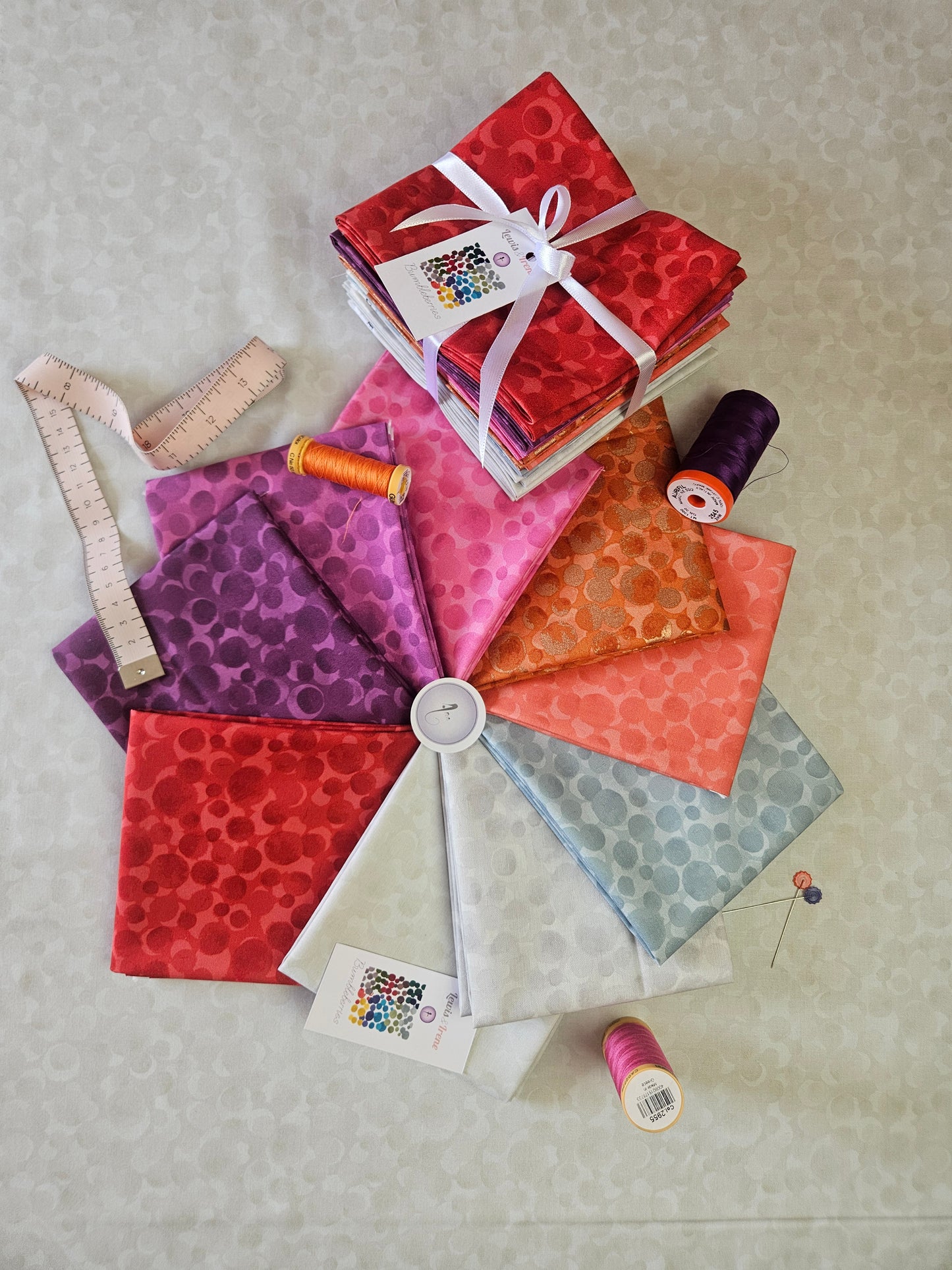 FAT QUARTER Bundle 9 pieces - Bumbleberries Collection by Lewis & Irene