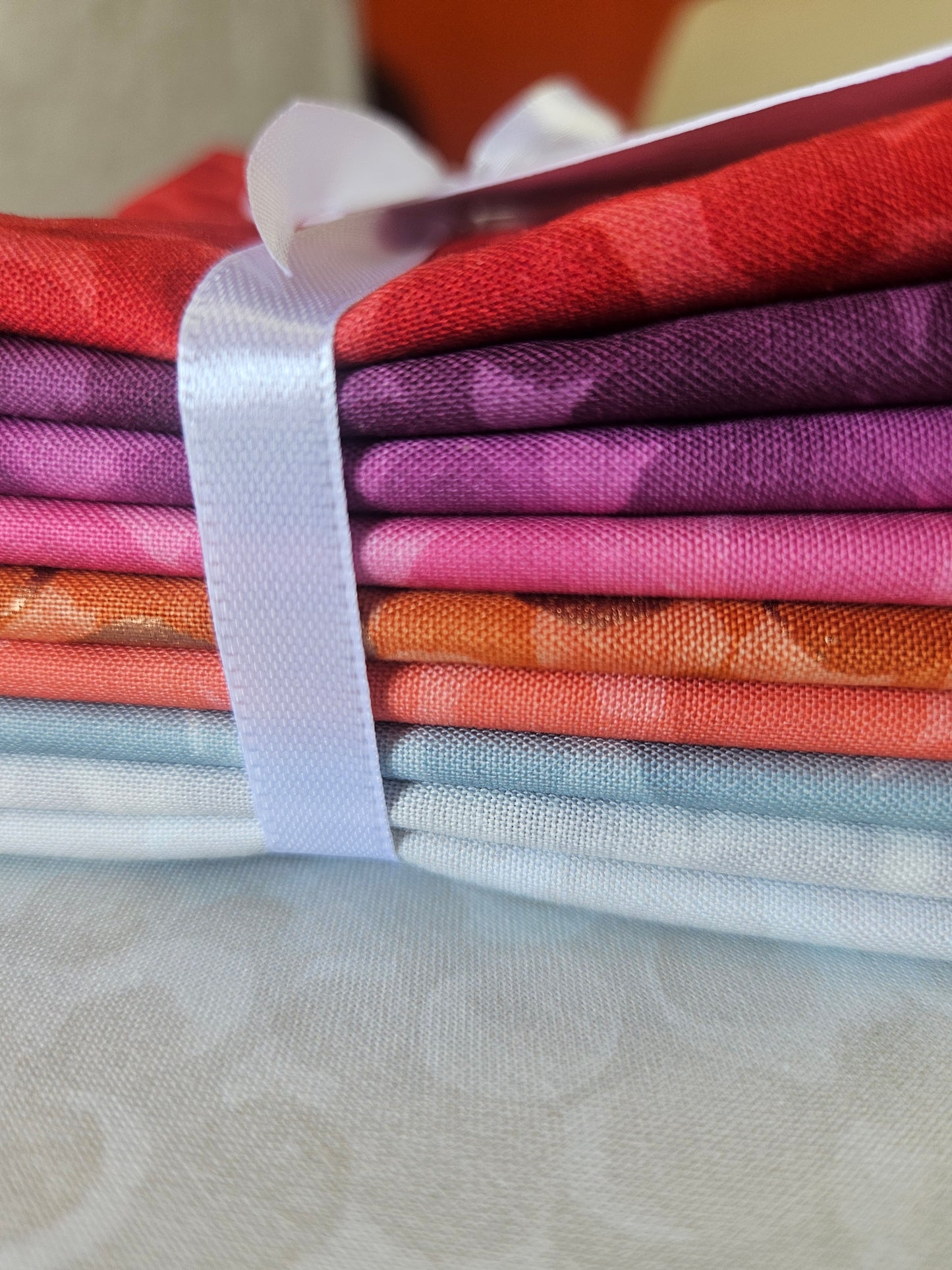 FAT QUARTER Bundle 9 pieces - Bumbleberries Collection by Lewis & Irene