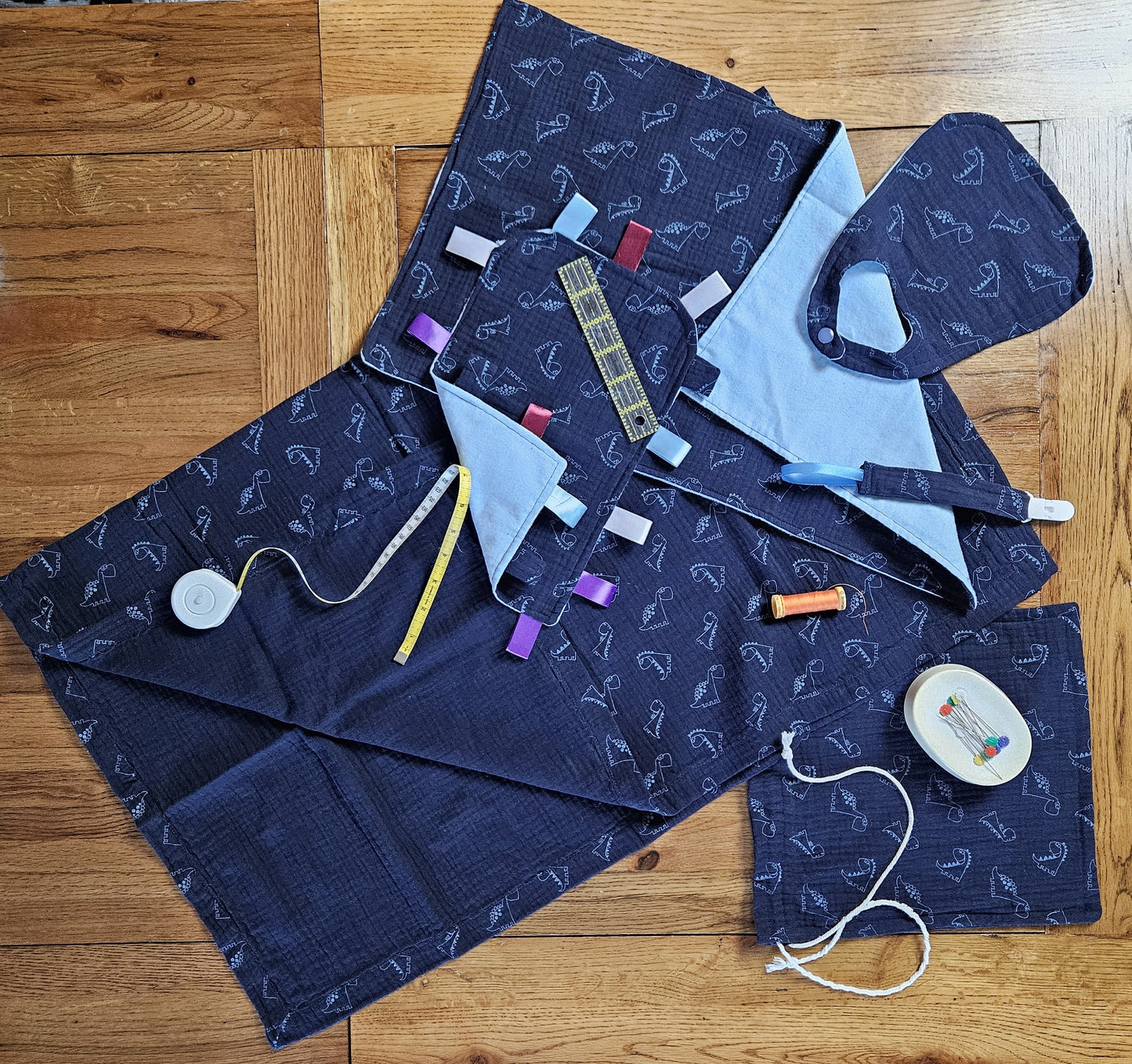 New Mum Gift Box - New-Born Kit with a swaddle, Burp Cloths, Bib, Soother Holder, and Bag