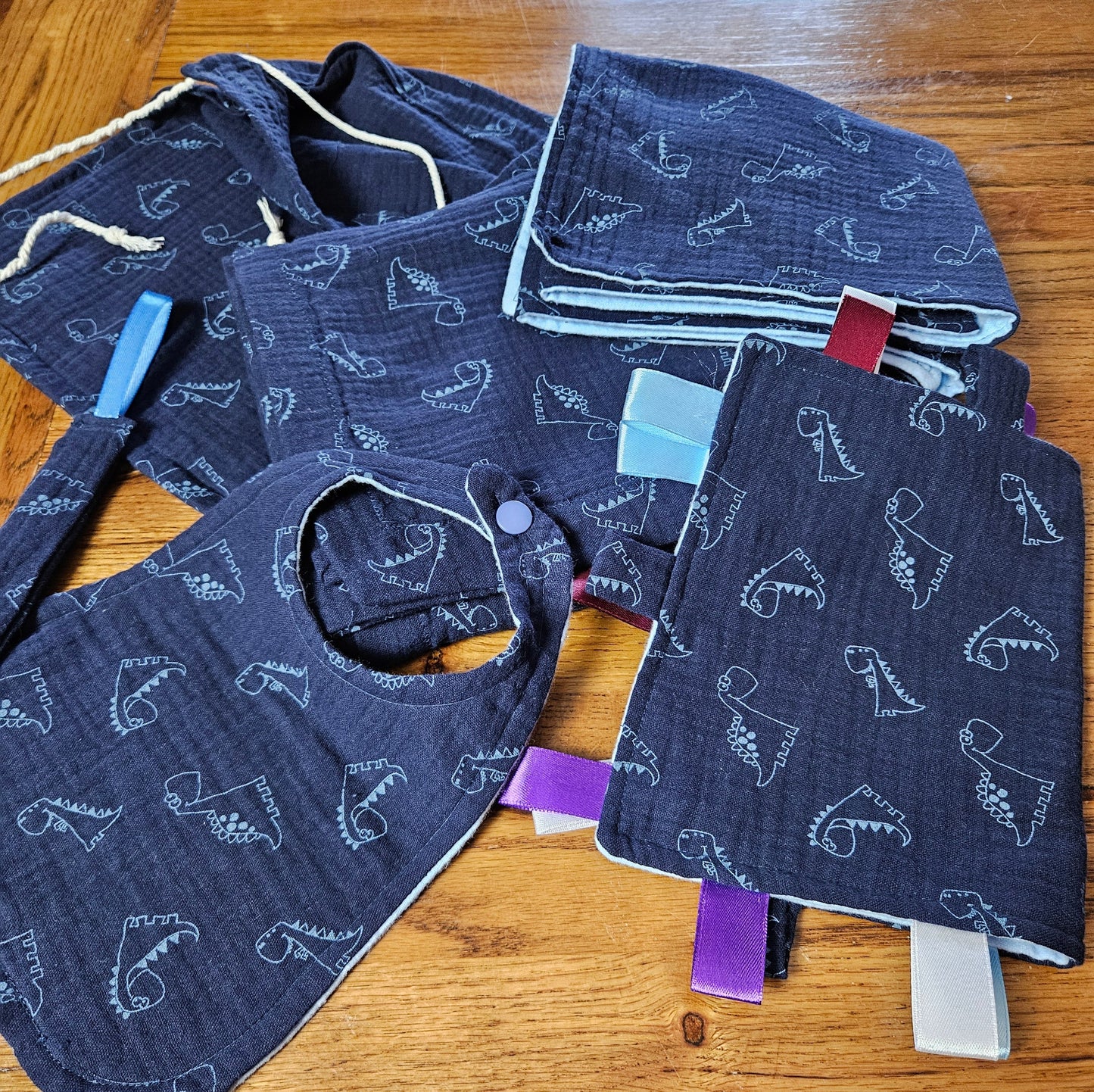 New Mum Gift Box - New-Born Kit with a swaddle, Burp Cloths, Bib, Soother Holder, and Bag