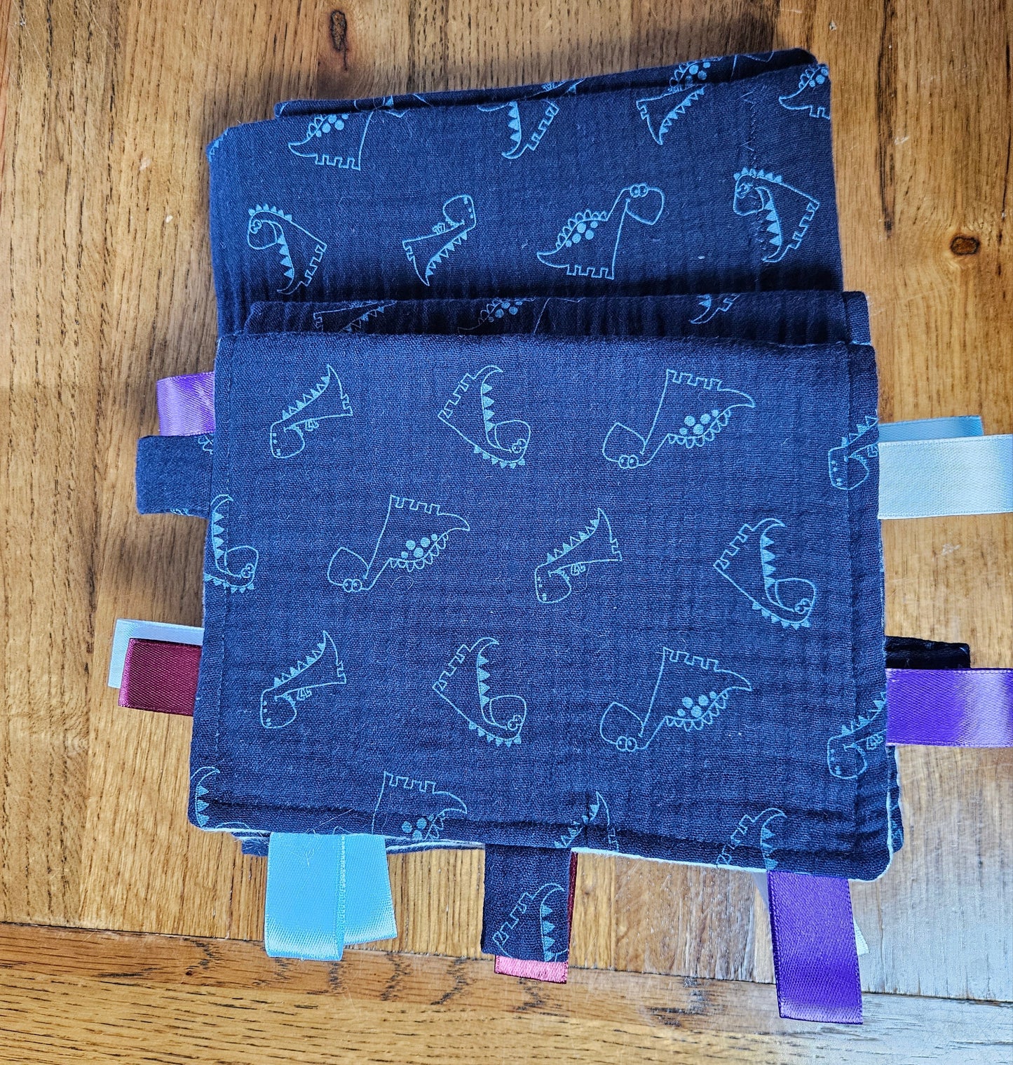 New Mum Gift Box - New-Born Kit with a swaddle, Burp Cloths, Bib, Soother Holder, and Bag