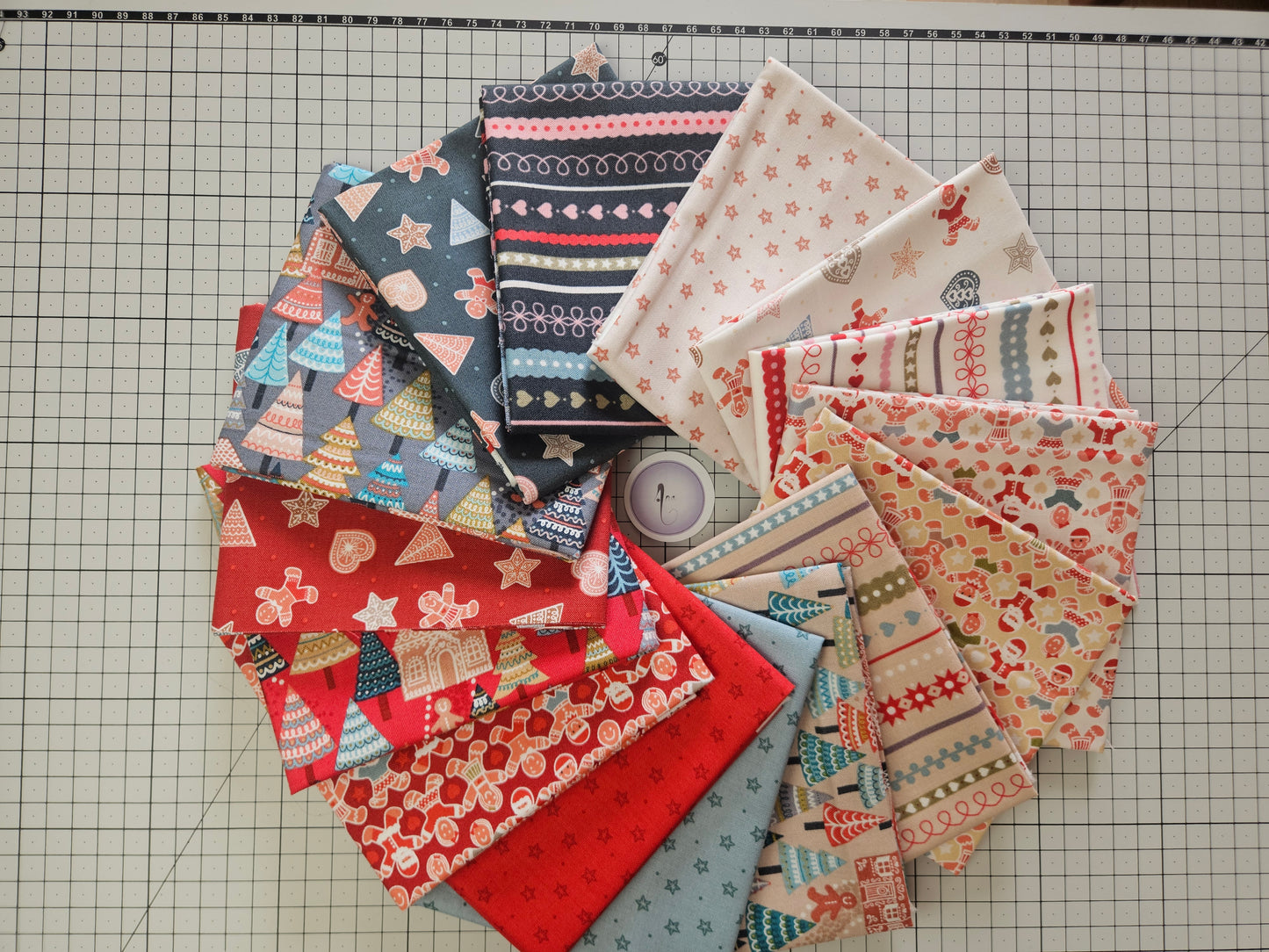 Fat Quarter Bundle - 15 pieces  - Gingerbread Season Collection by Lewis & Irene