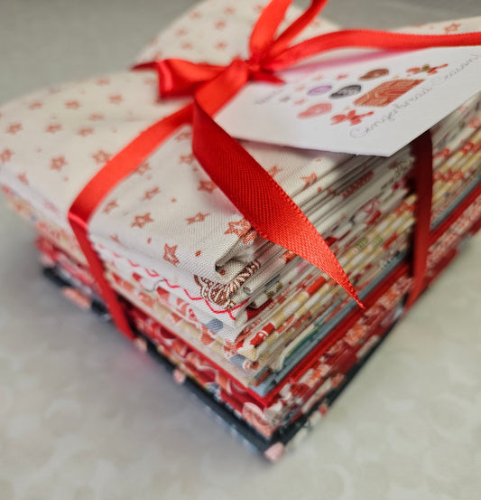 Fat Quarter Bundle 15 pieces  - Gingerbread Season Collection by Lewis & Irene