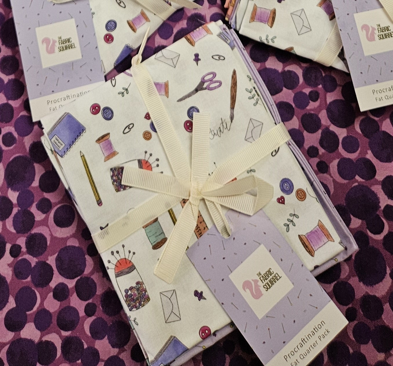 Procraftination Bundle of 5 Fat Quarters by The Fabric Squirrel – Cotton Prints