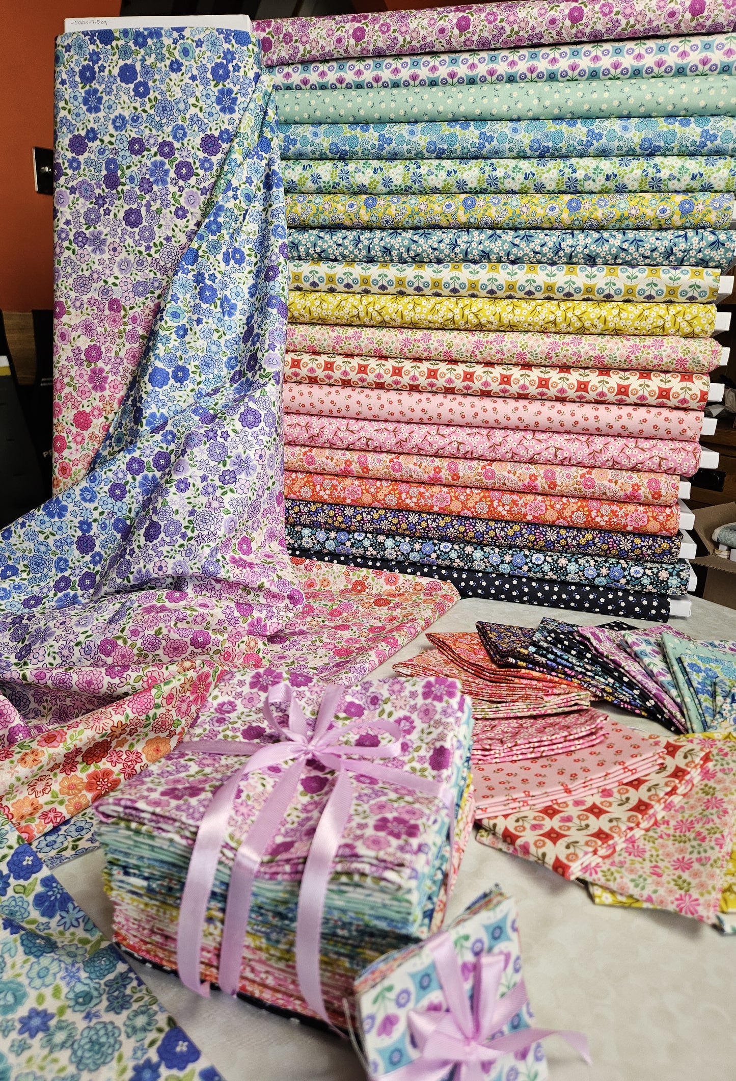 Fat Quarter Bundle - Boho Blooms by Lewis & Irene