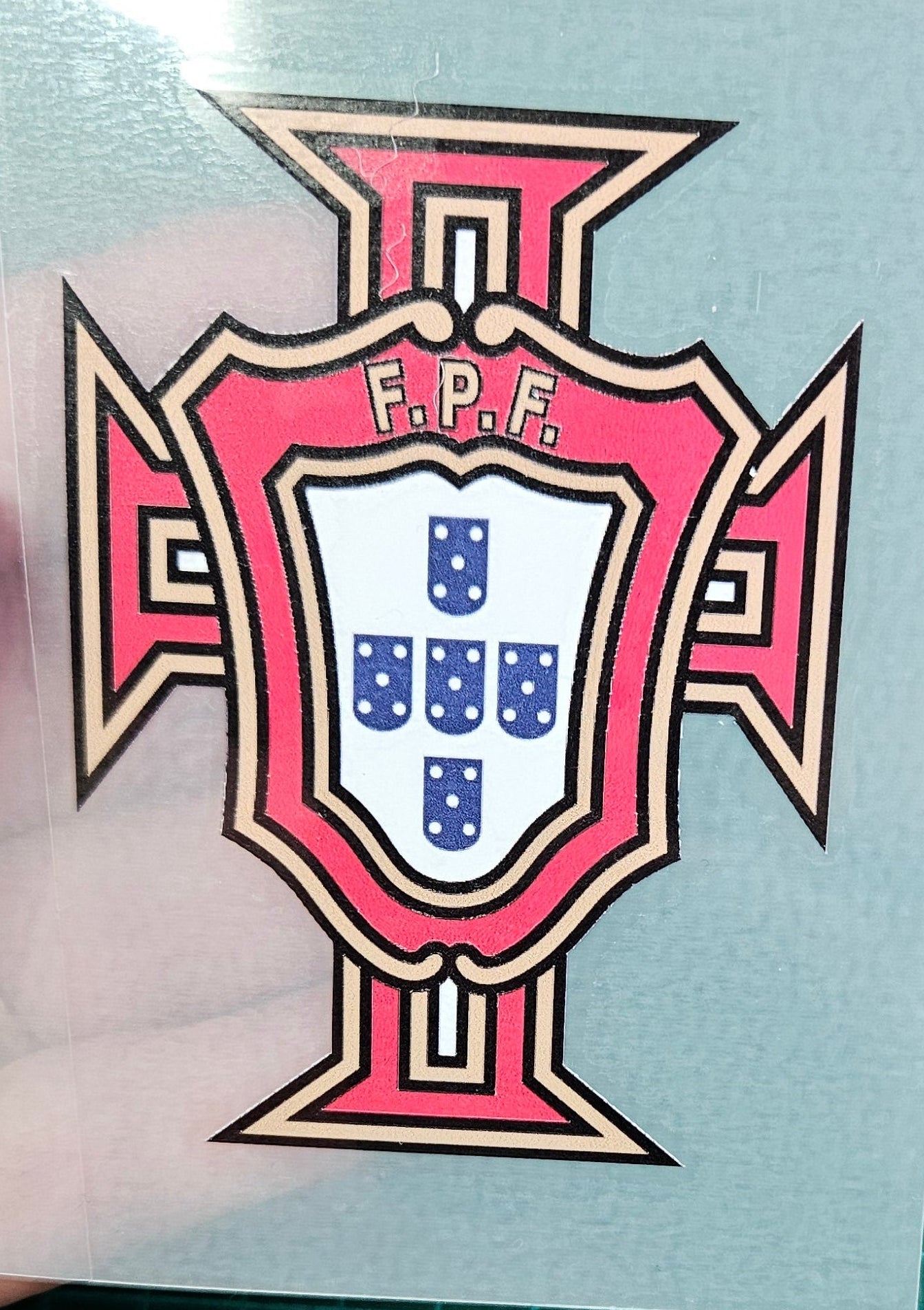 Portuguese Football badge Iron on for Garments 8 x 6 cm. To apply with a heat press or iron at home