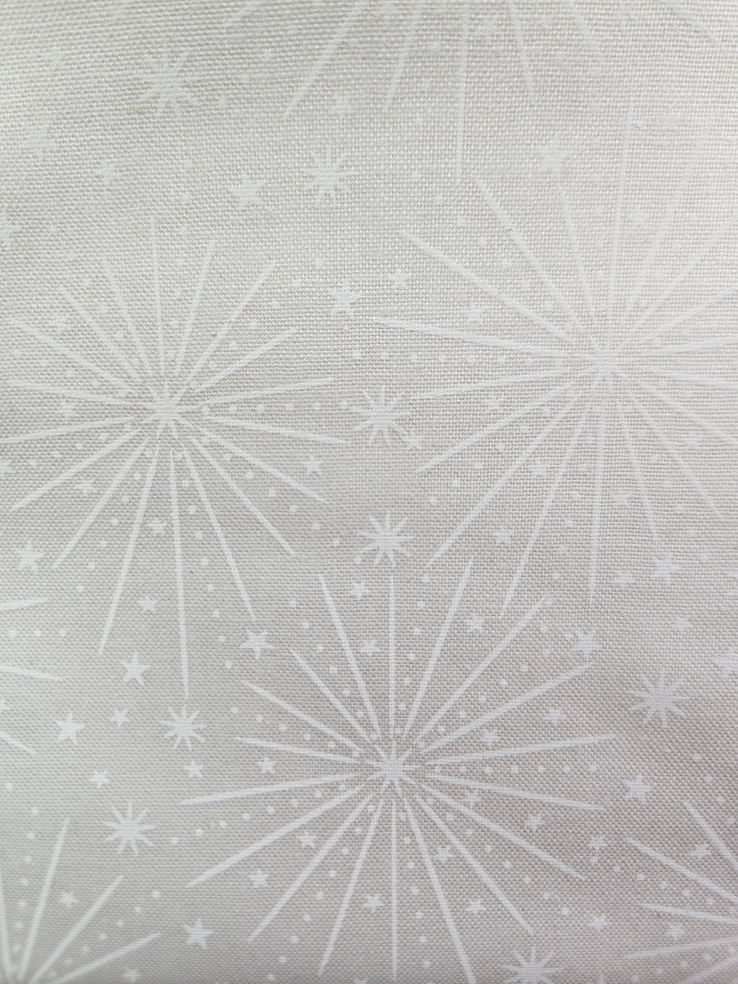 White on White Starburst - Blender by Lewis & Irene