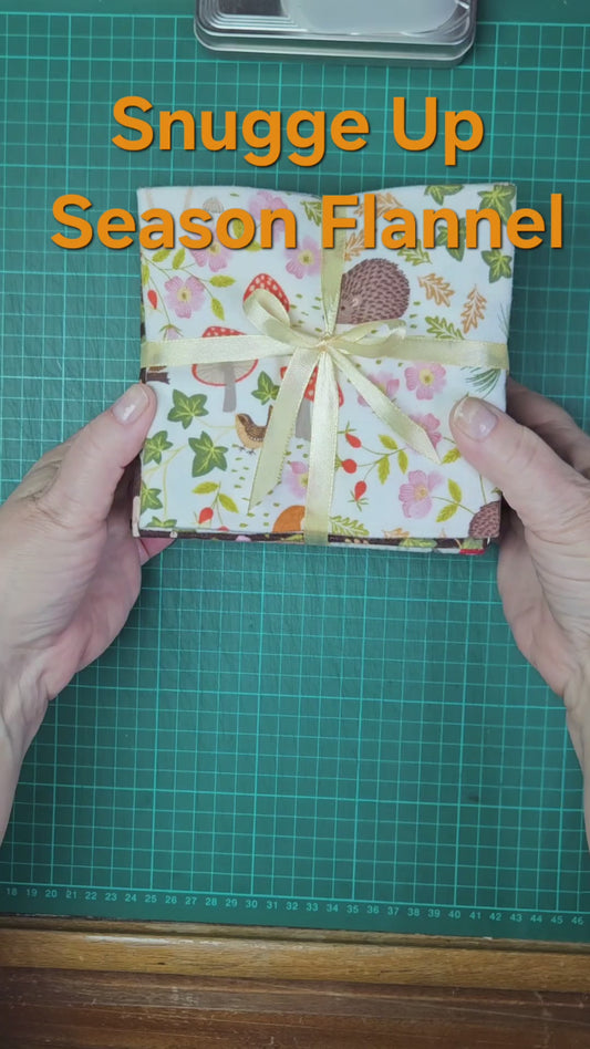 Samples Bundle 10 pieces - Snuggle-Up Season Flannel - Fabrics collection by Lewis & Irene