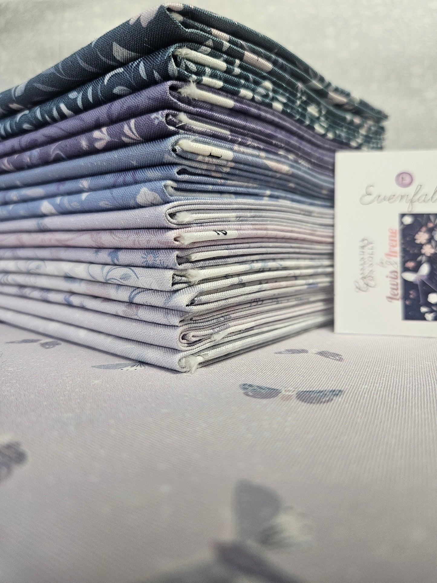 Evenfall Twilight - Pale Misty Lilac - Fabrics collection by Cassandra Connolly for Lewis & Irene - Per Length & Fat Quarters